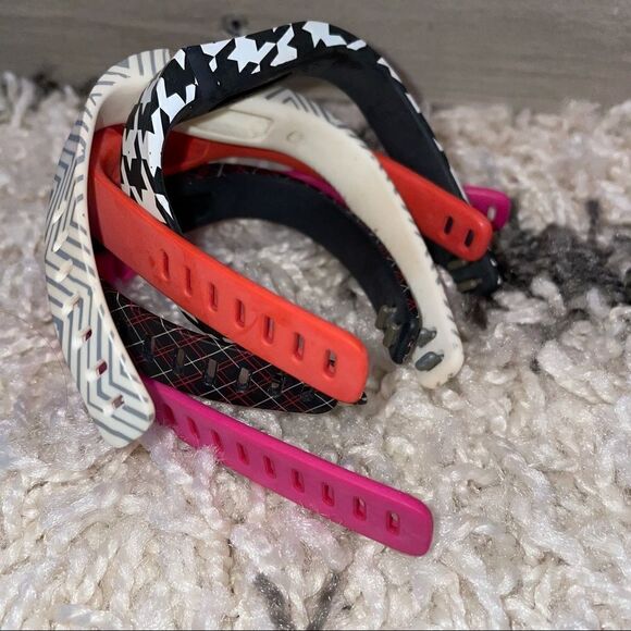 Fitbit cover holder bracelets - Picture 3 of 3